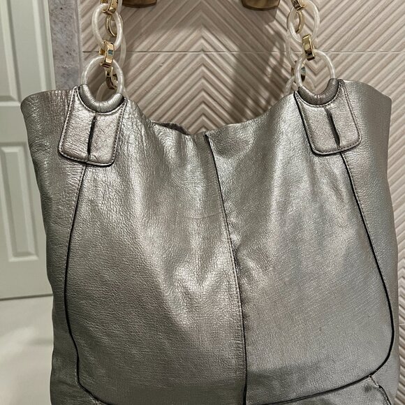 Coach Shoulder Bag M1073-16815 Silver leather, Gold Tone hardware - Picture 6 of 10
